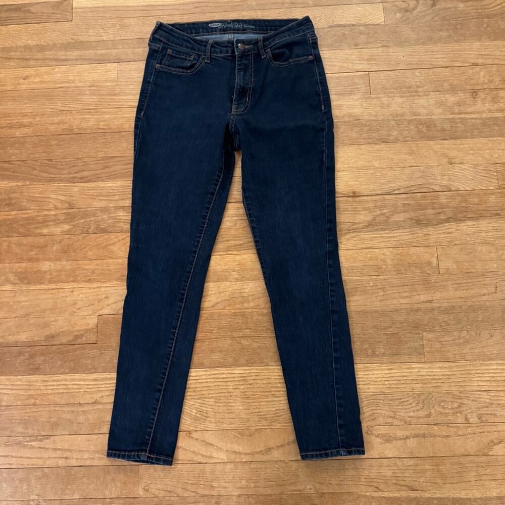 Old Navy Rock Star high-rise dark wash skinny jeans size 8
 b32